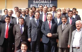 Esenyurt İlçe Belediye Başkanı Necmi Kadıoğlu Sağmalıda